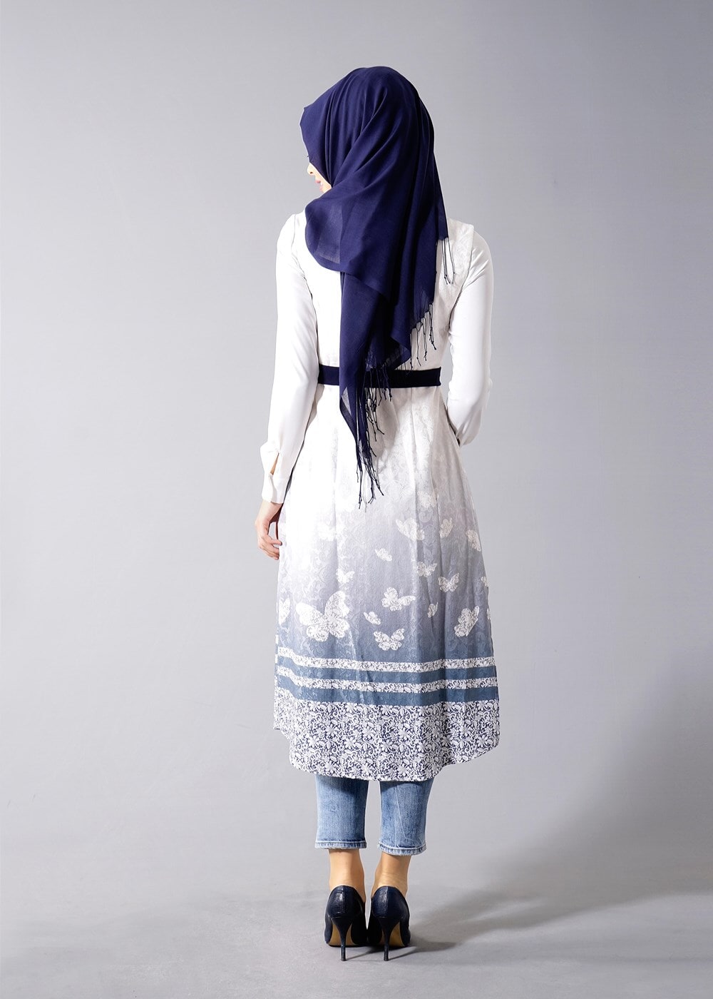 Hijab clothing CREAM T 8348 Actüel Kabartma Desenli Yelek