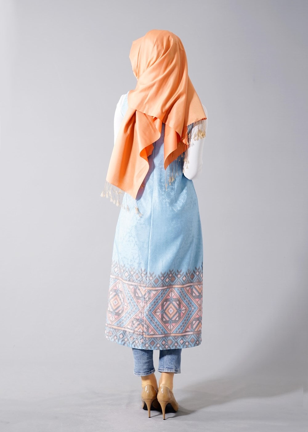 Tesettür giyim MAVİ T 8357 Actüel Etnik Desenli Kabartma Yelek