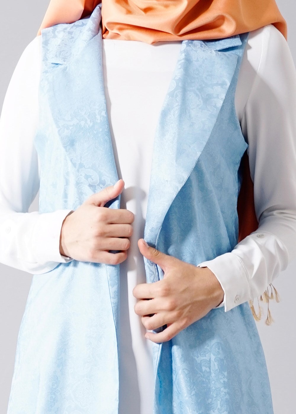 Tesettür giyim MAVİ T 8357 Actüel Etnik Desenli Kabartma Yelek