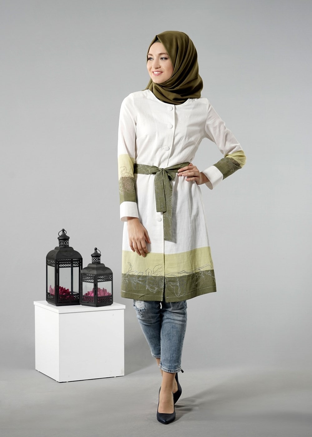 Vêtements hijab CRÈME T 169 Akkaya Fashion- Kuşaklı Trench