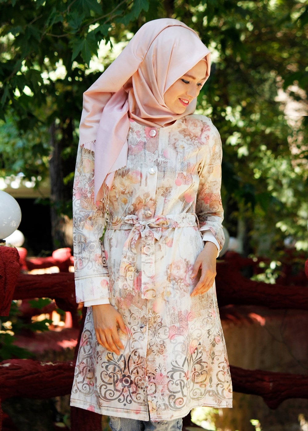 Vêtements hijab POUDRE T 170 Akkaya Fashion-Dijital Baskılı Trench