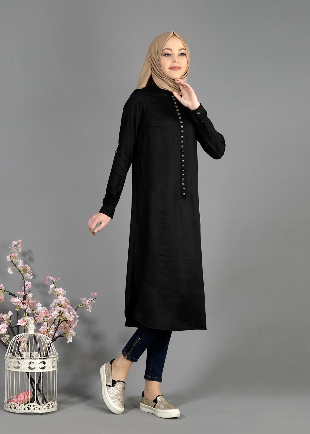 Tesettür giyim SİYAH T 50351 Allday Önden Düğmeli Hakim Yaka Tunik