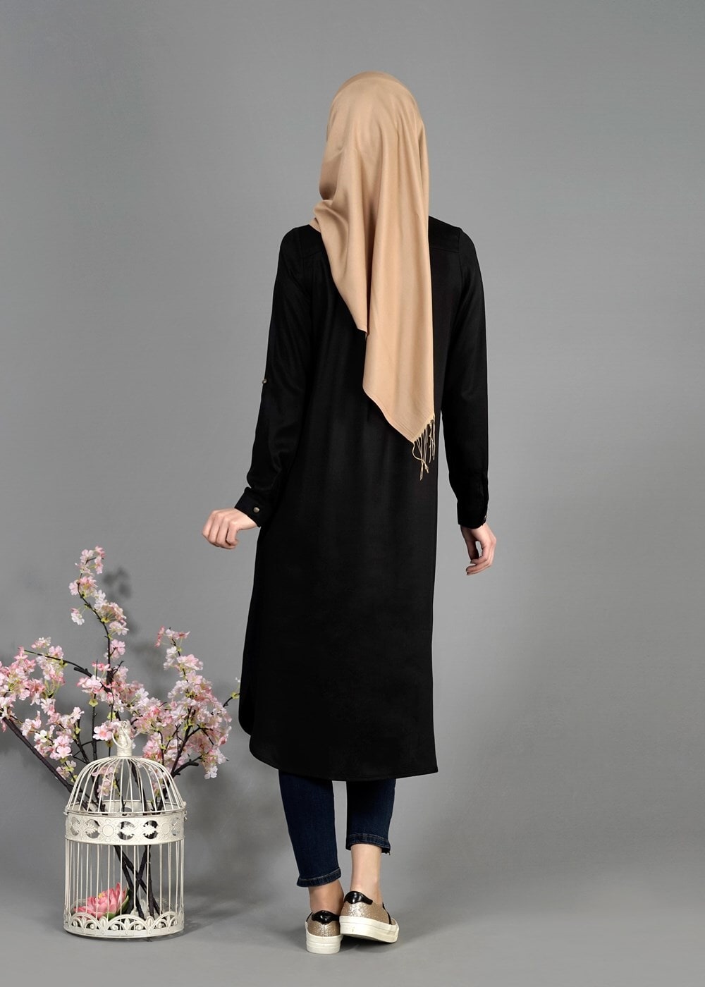 Tesettür giyim SİYAH T 50351 Allday Önden Düğmeli Hakim Yaka Tunik