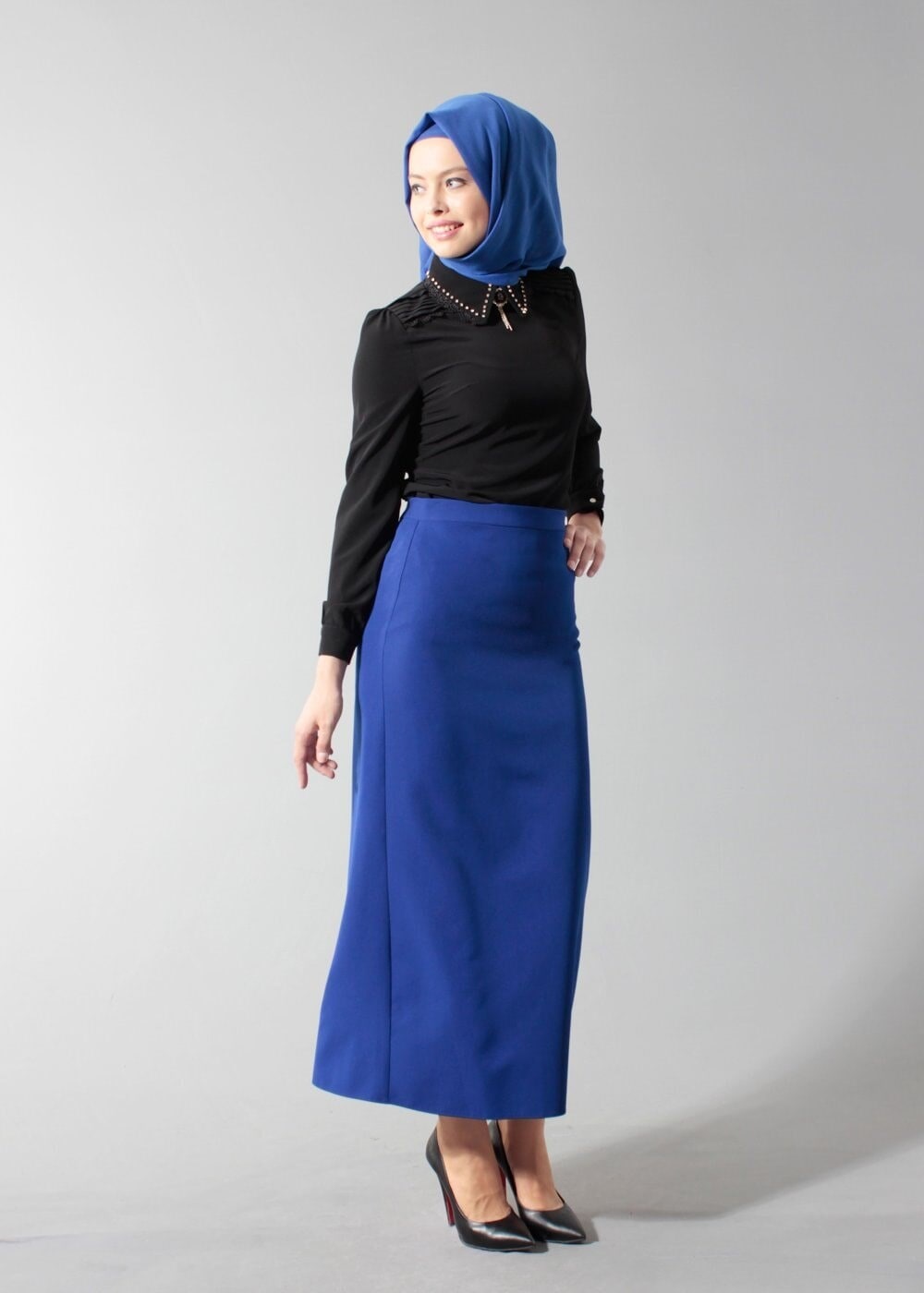 Tesettür giyim SİYAH TAŞ DETAYLI BLUZ 4437 