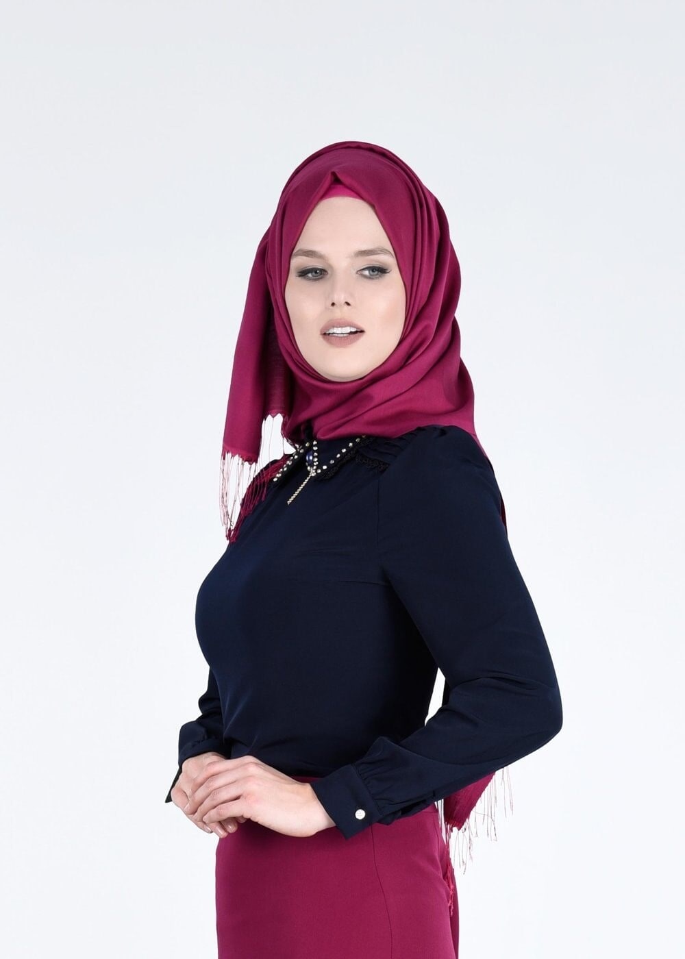 Tesettür giyim LACİVERT TAŞ DETAYLI BLUZ 4437 