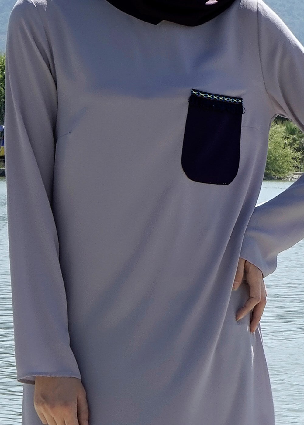 Tesettür giyim GRİ T 311 İpekzade Cep Detaylı Salaş Tunik
