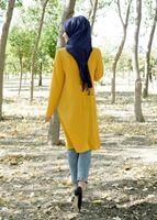 Tesettür giyim SARI T 311 İpekzade Cep Detaylı Salaş Tunik