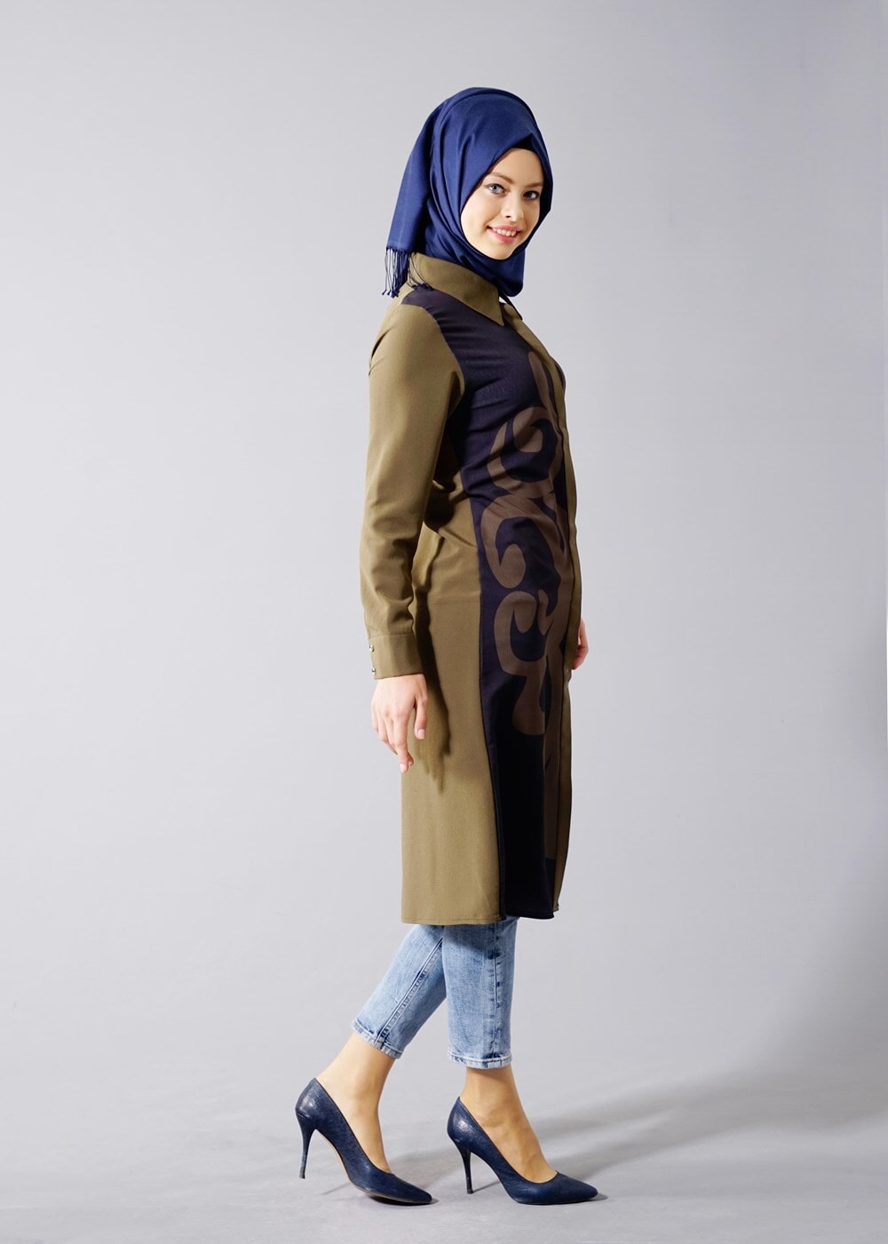 Vêtements hijab KAKI T 435 Duay Dijital Baskılı Önden Düğmeli Tunik