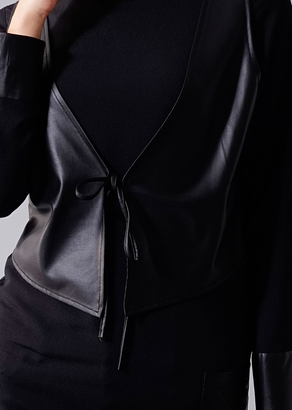 Vêtements hijab NOIR T 454 Duay Deri Detaylı Tesettür Tunik