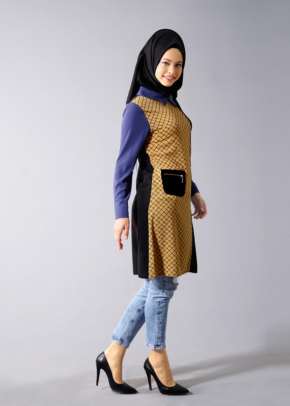 Hijab clothing NAVY BLUE T 547 Duay Cep Detaylı Desenli Tunik