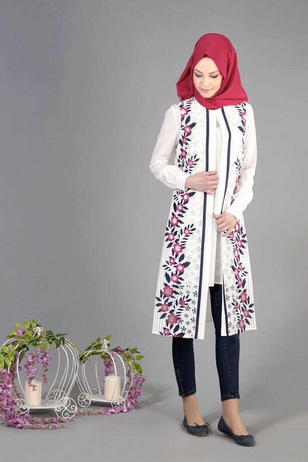 Tesettür giyim  T 516 Famelin Çiçek Baskılı Yelek - TRENDTESETTÜR