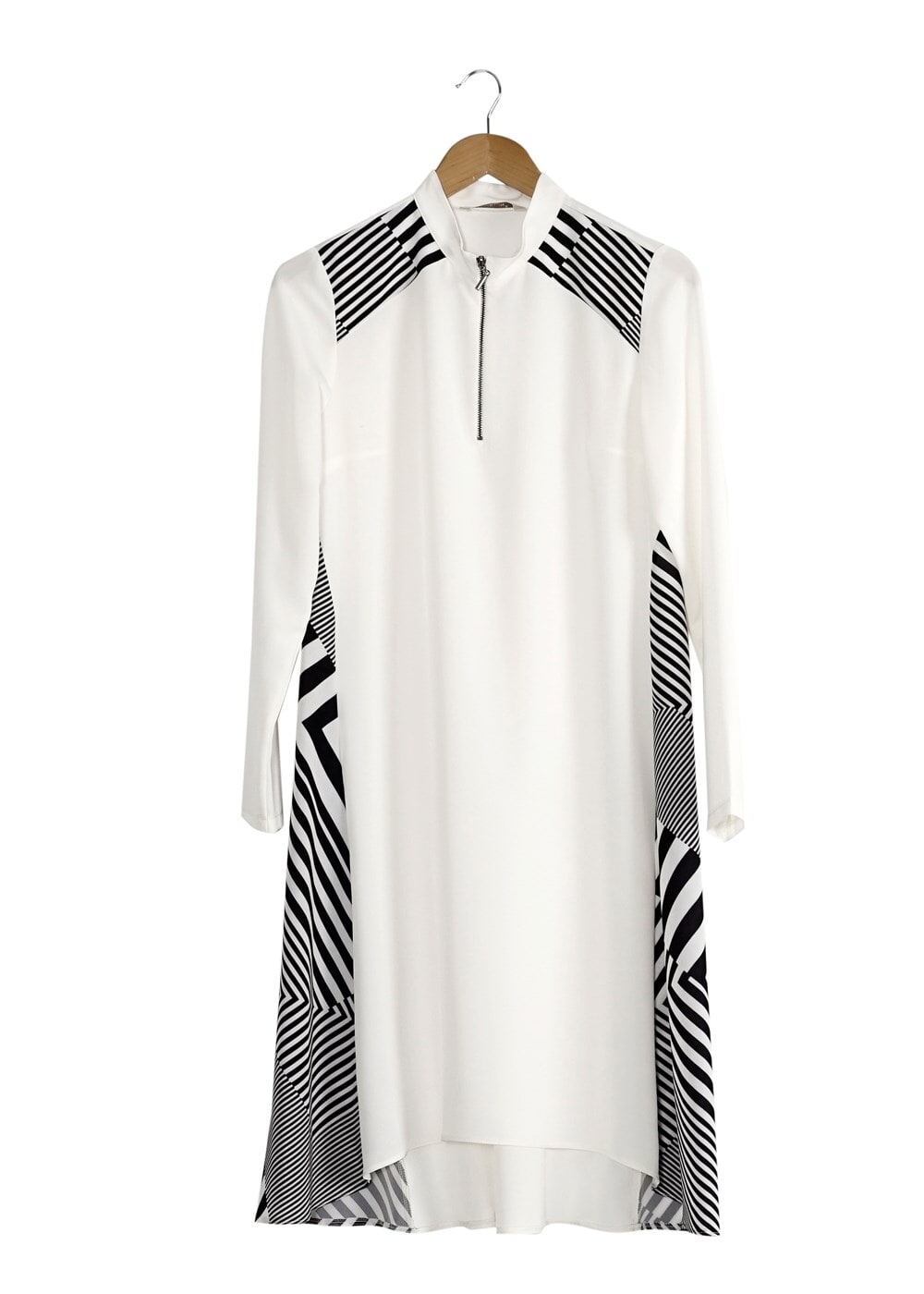 Tesettür giyim EKRU T 5416 Famelin Fermuar Detaylı Önü Kısa Tunik