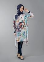 Tesettür giyim LACİVERT T 5438 Famelin Asimetrik Kesim Desenli Tunik
