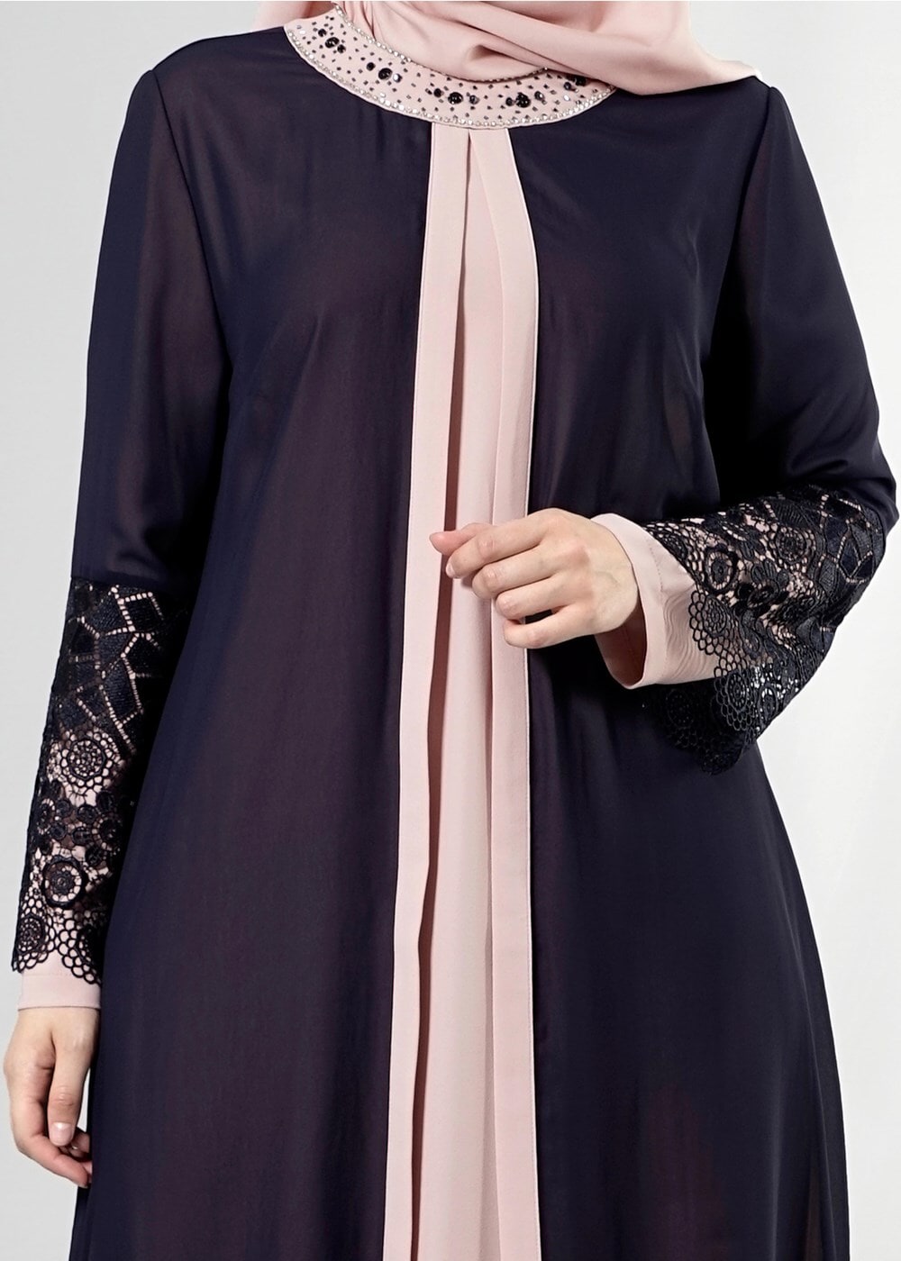 Tesettür giyim PUDRA T 6363 Famelin Dantel Detaylı Abiye