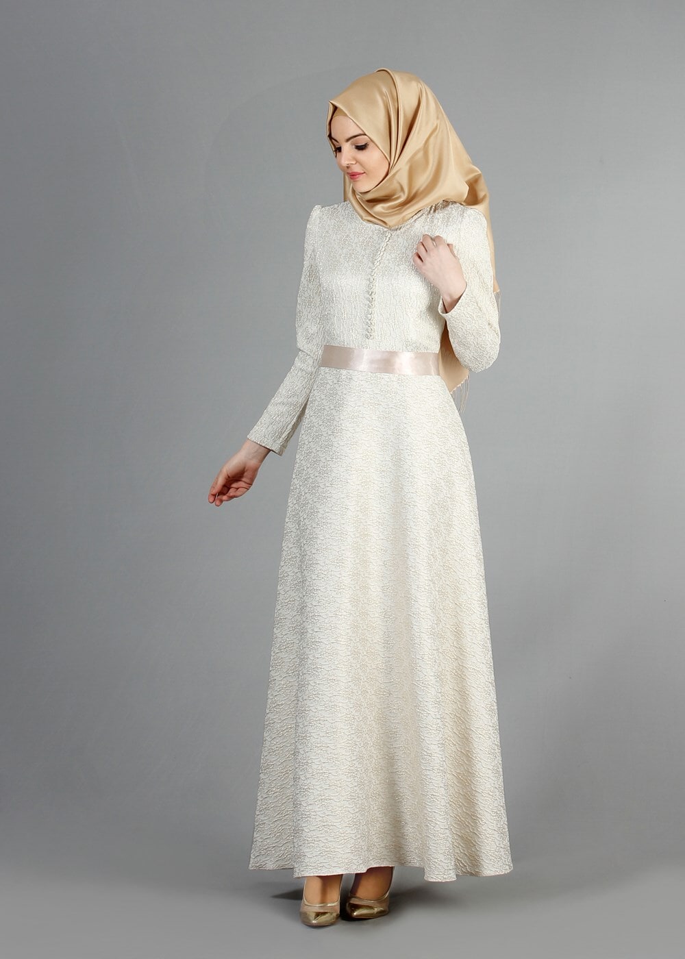 Tesettür giyim BEJ DÜĞMELİ BELİ KUŞAKLI ABİYE ELBİSE 2141 