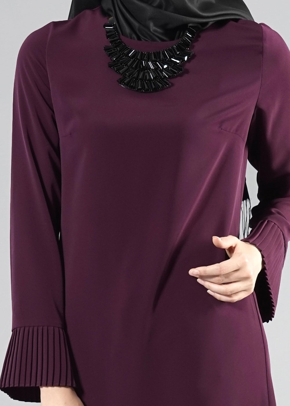 Hijab clothing PLUM T 7118 Tuay Pile Detaylı Kolyeli Tunik