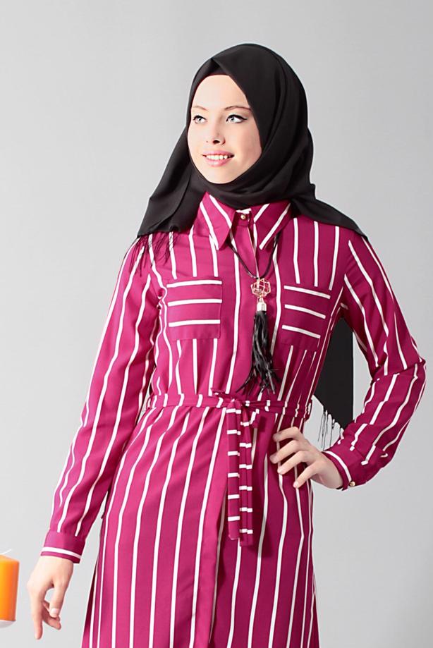 Vêtements hijab  T 0742 Gürbüz Gizli Düğmeli Aksesuarlı Tunik - TRENDTESETTÜR