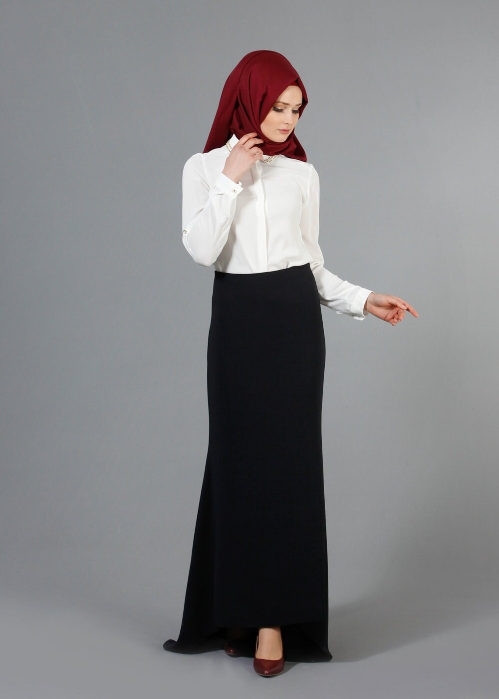 Tesettür giyim KREM T 2770 Helly Yakası Taş Detaylı Bluz