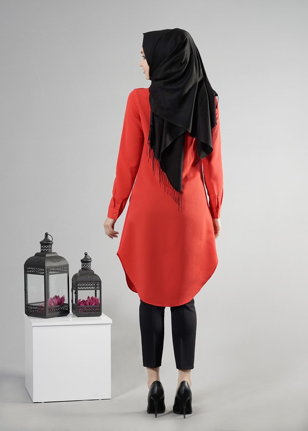 Hijab clothing RED T 6530 Helly Düğmeli Kolyeli Tunik