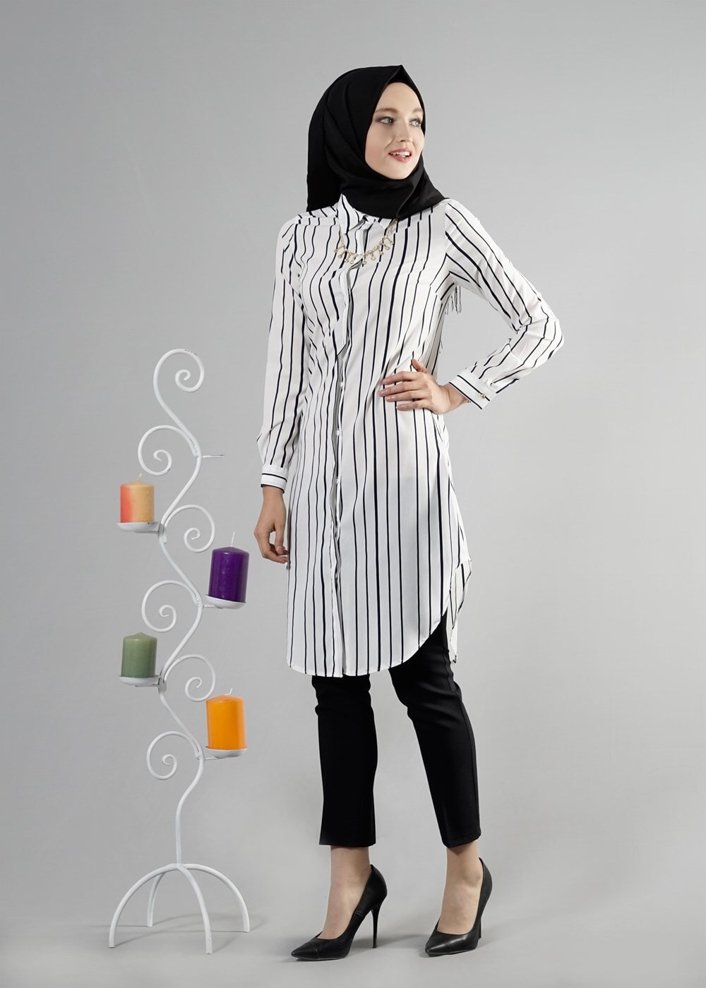 Vêtements hijab CRÈME T 9595 Helly Çizgi Desen Kolyeli Tunik