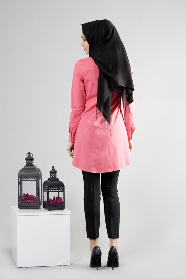 Tesettür giyim  T 271 Hewes Line Erkek Yaka Gizli Düğmeli Tunik - TRENDTESETTÜR