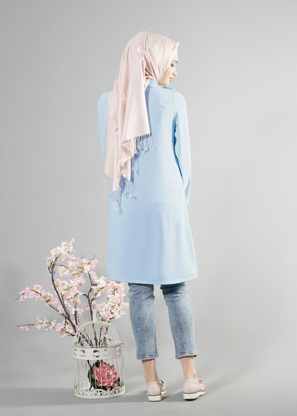 Tesettür giyim YEŞİL T 277 Hewes Line Düğme Detaylı Erkek Yaka Tunik