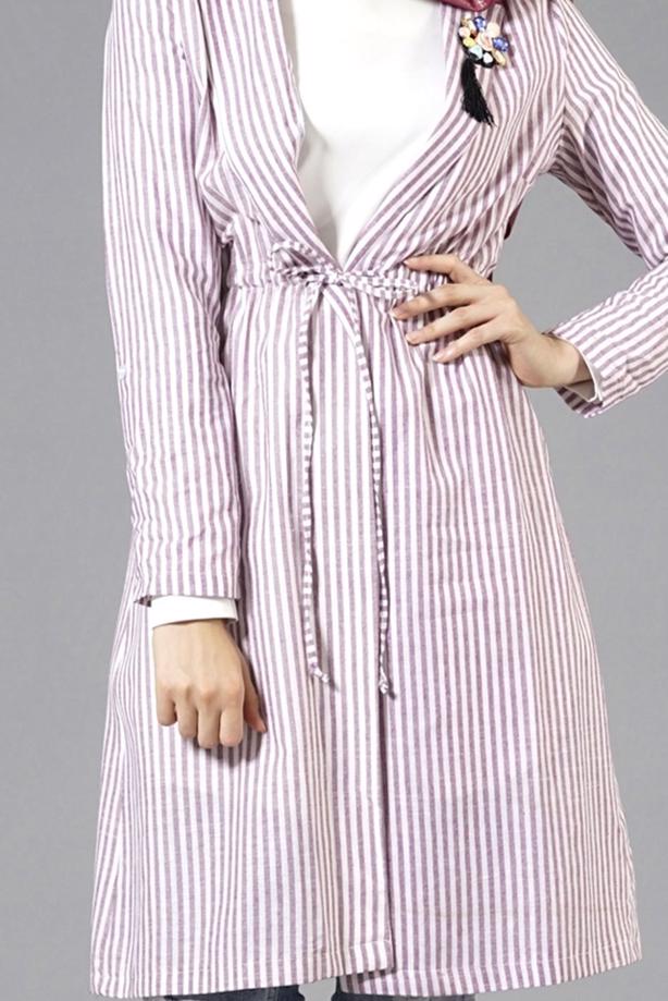 Tesettür giyim  T 282 Hewes Line Çizgi Desen Bağcıklı Ceket - TRENDTESETTÜR