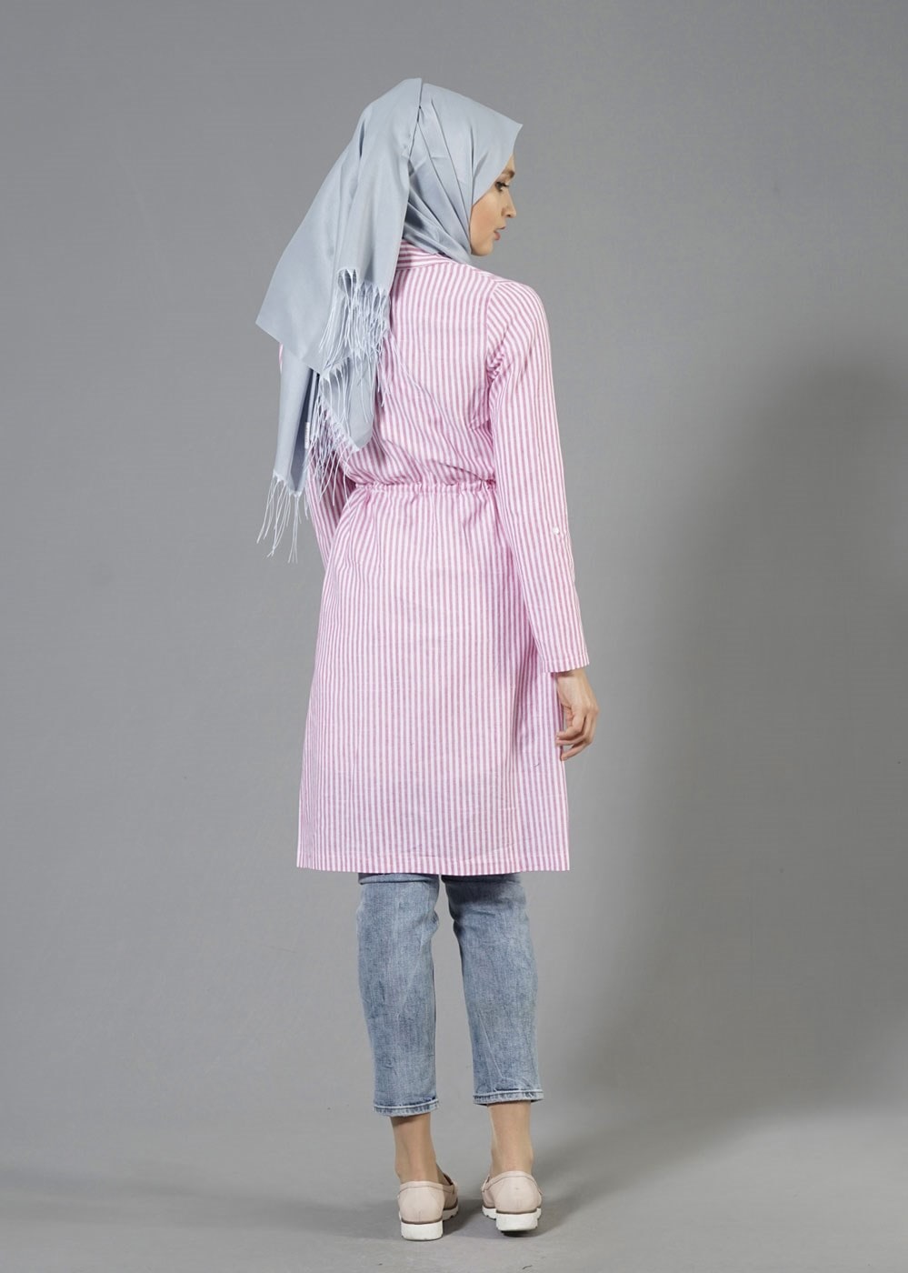 Tesettür giyim PEMBE T 282 Hewes Line Çizgi Desen Bağcıklı Ceket