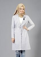 Tesettür giyim GRİ T 282 Hewes Line Çizgi Desen Bağcıklı Ceket