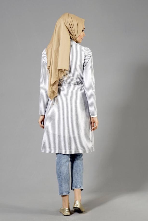 Tesettür giyim  T 282 Hewes Line Çizgi Desen Bağcıklı Ceket - TRENDTESETTÜR