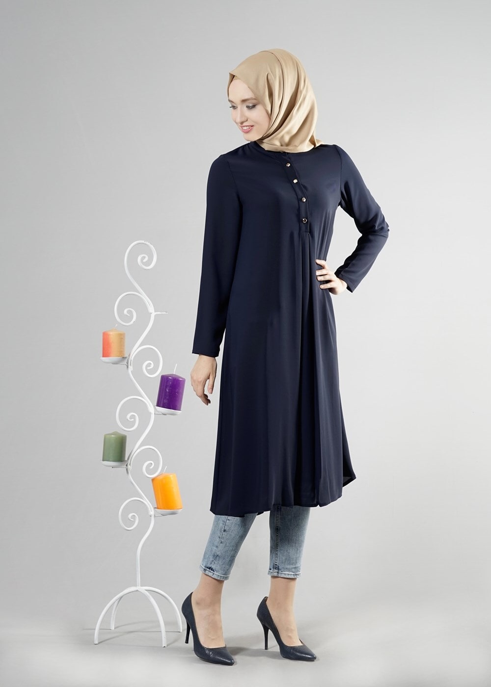 Tesettür giyim LACİVERT T 283 Hewes Line Düğme Detaylı Tunik