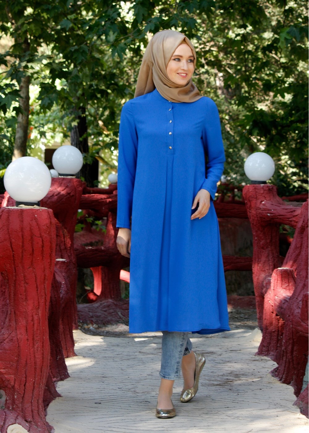 Tesettür giyim LACİVERT T 283 Hewes Line Düğme Detaylı Tunik