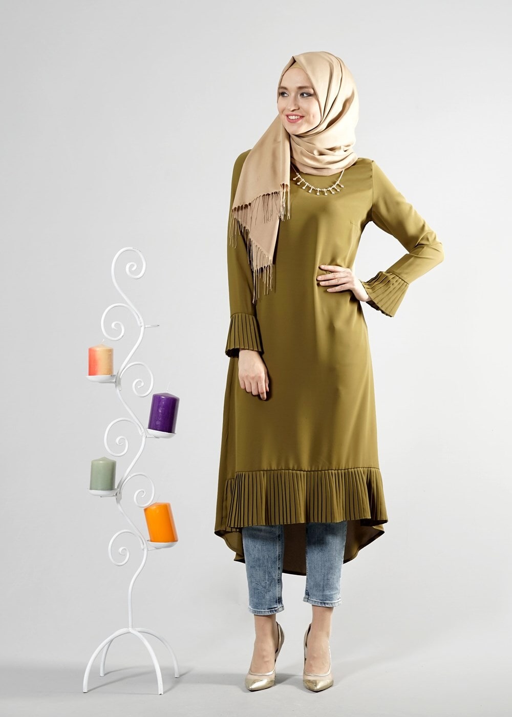 Tesettür giyim SARI T 287 Hewes Line Pilise Detaylı Tunik