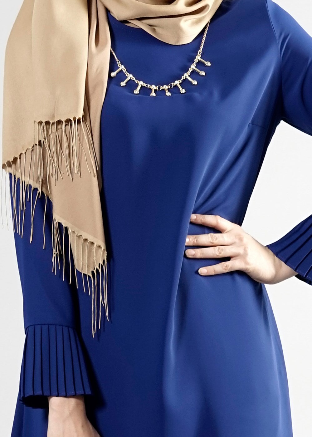 Tesettür giyim LACİVERT T 287 Hewes Line Pilise Detaylı Tunik