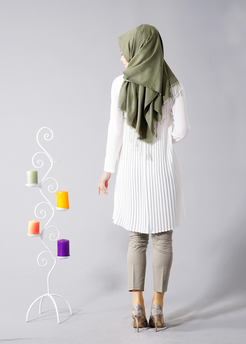 Tesettür giyim KREM T 804 Hewes Line-Boydan Piliseli Tunik