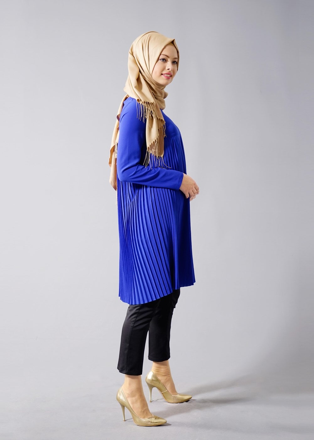 Tesettür giyim LACİVERT T 804 Hewes Line-Boydan Piliseli Tunik