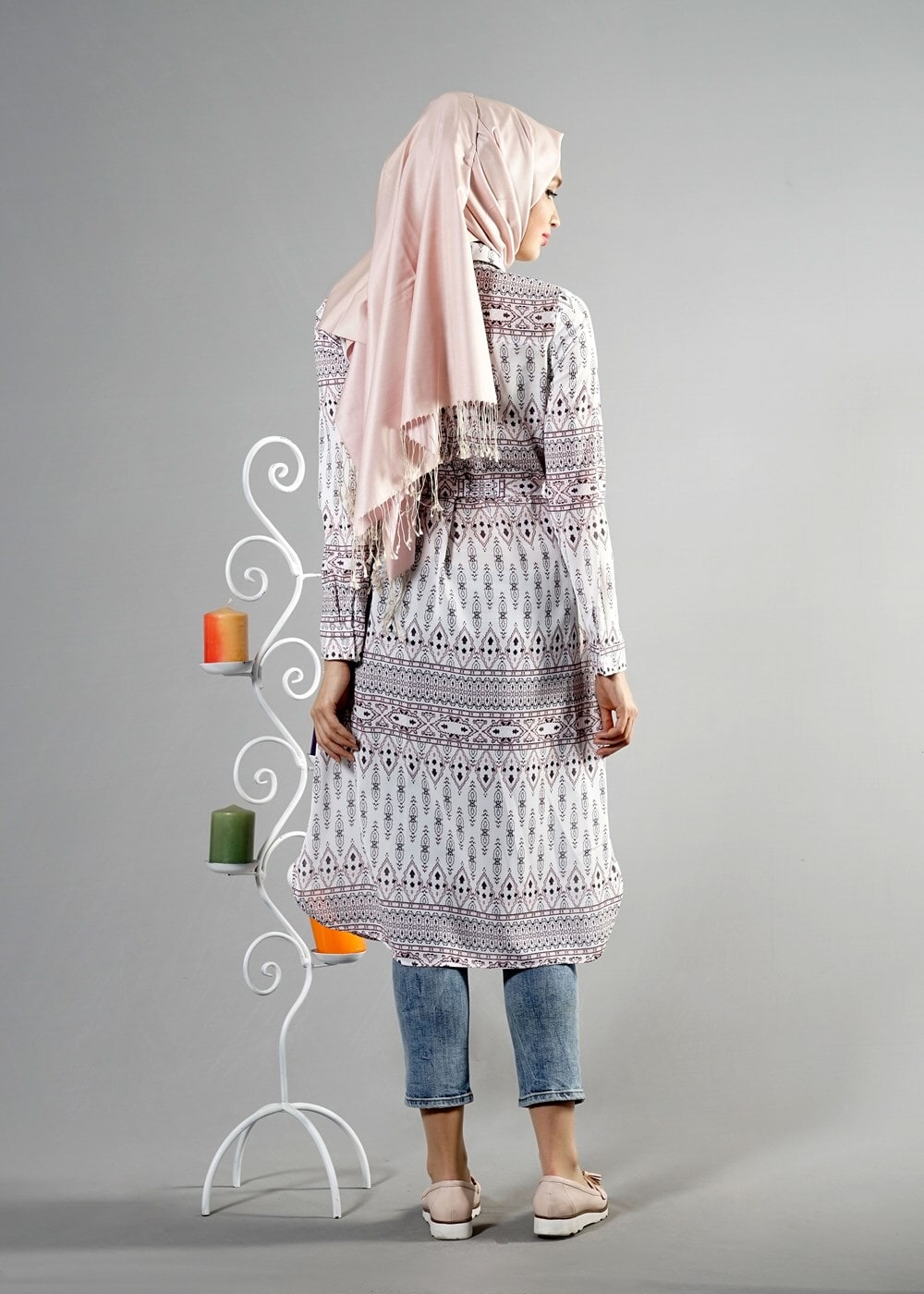 Tesettür giyim PUDRA T 285-1 Hewes Line Şerit Desen Düğmeli Tunik