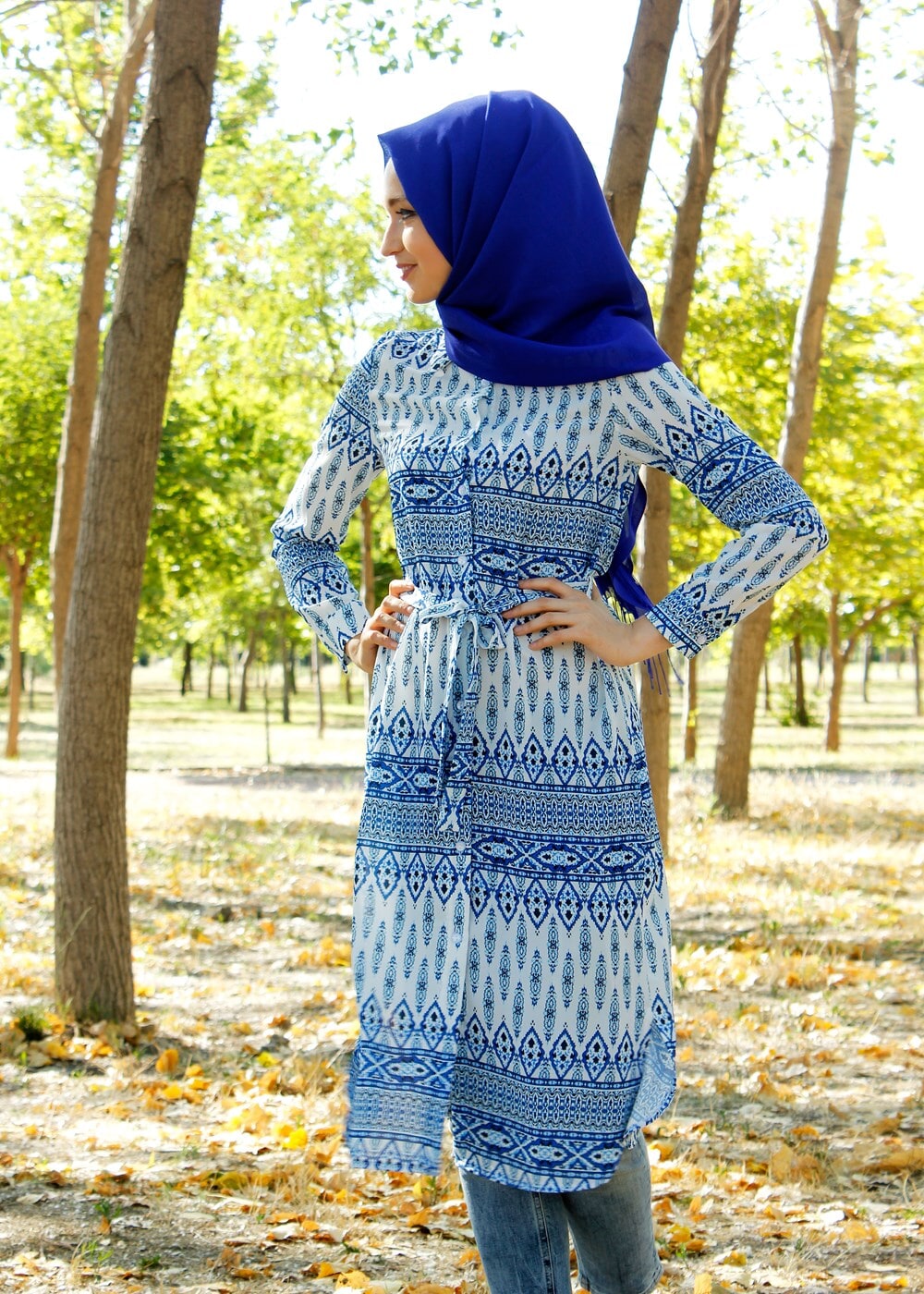 Tesettür giyim LACİVERT T 285-1 Hewes Line Şerit Desen Düğmeli Tunik