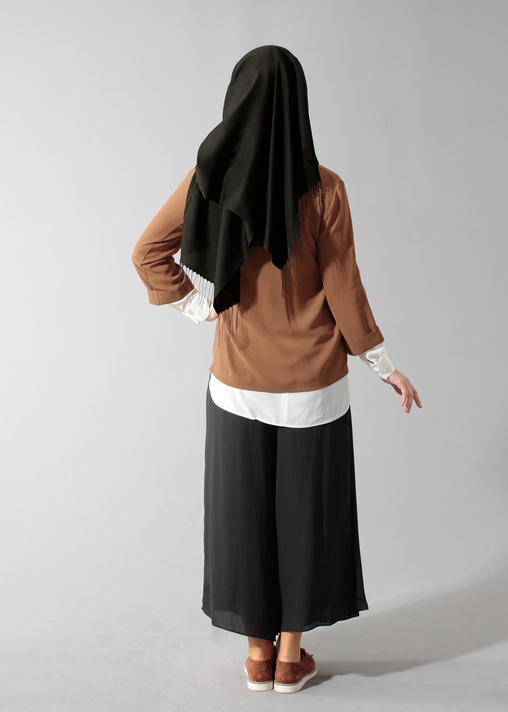 Hijab clothing BROWN SHORT SALAS JACKET 50049 
