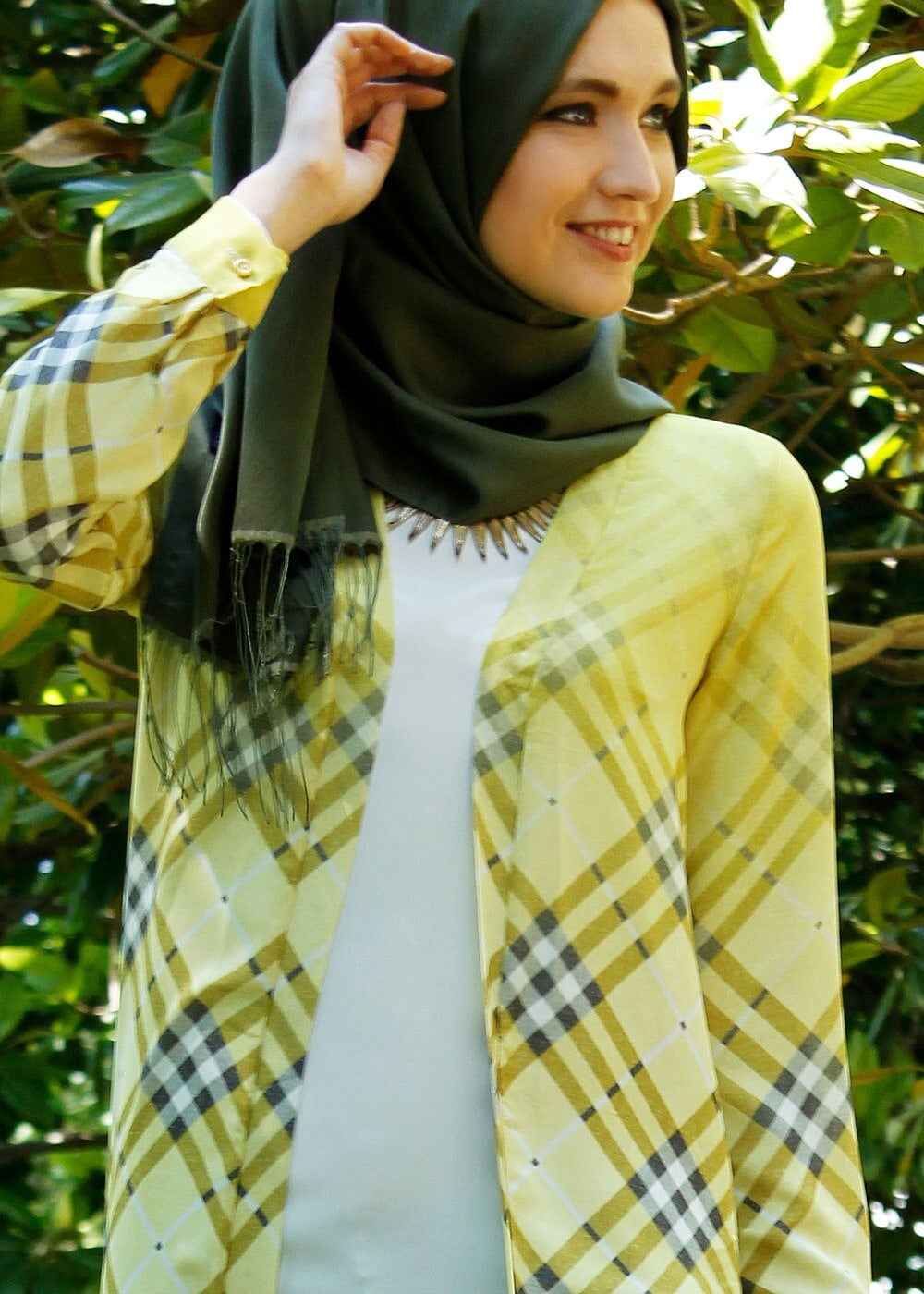 Tesettür giyim SARI EKOSE DESENLİ UZUN CEKET 4263 