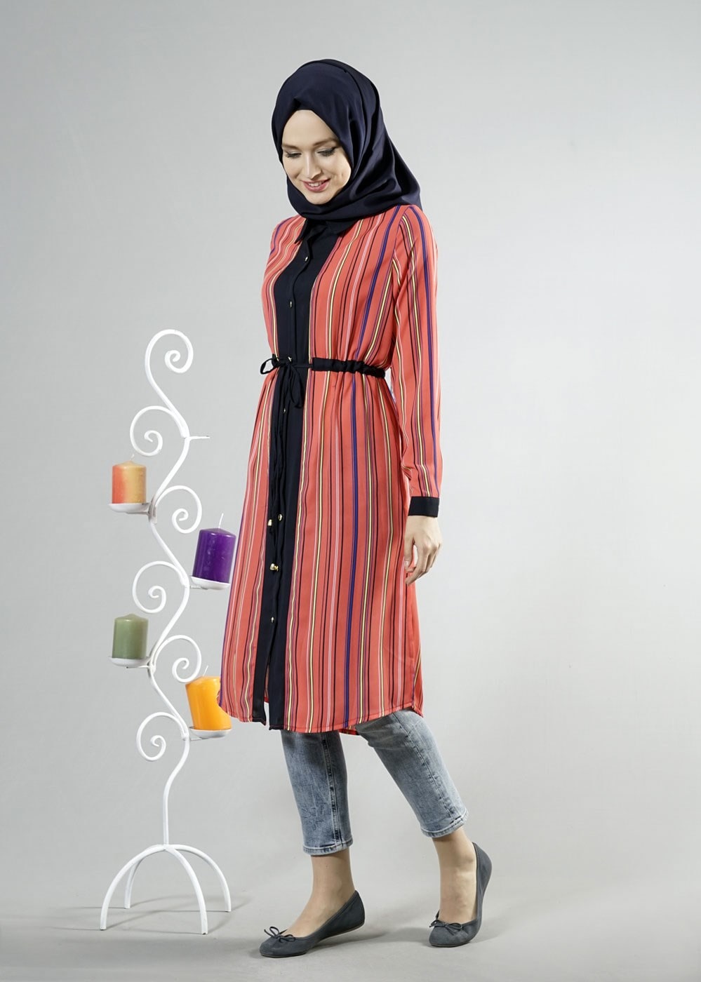 Tesettür giyim MERCAN T 1256 ModaBu Boydan Düğmeli Tunik