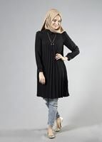 Tesettür giyim SİYAH T 1331 ModaBu Piliseli Tunik
