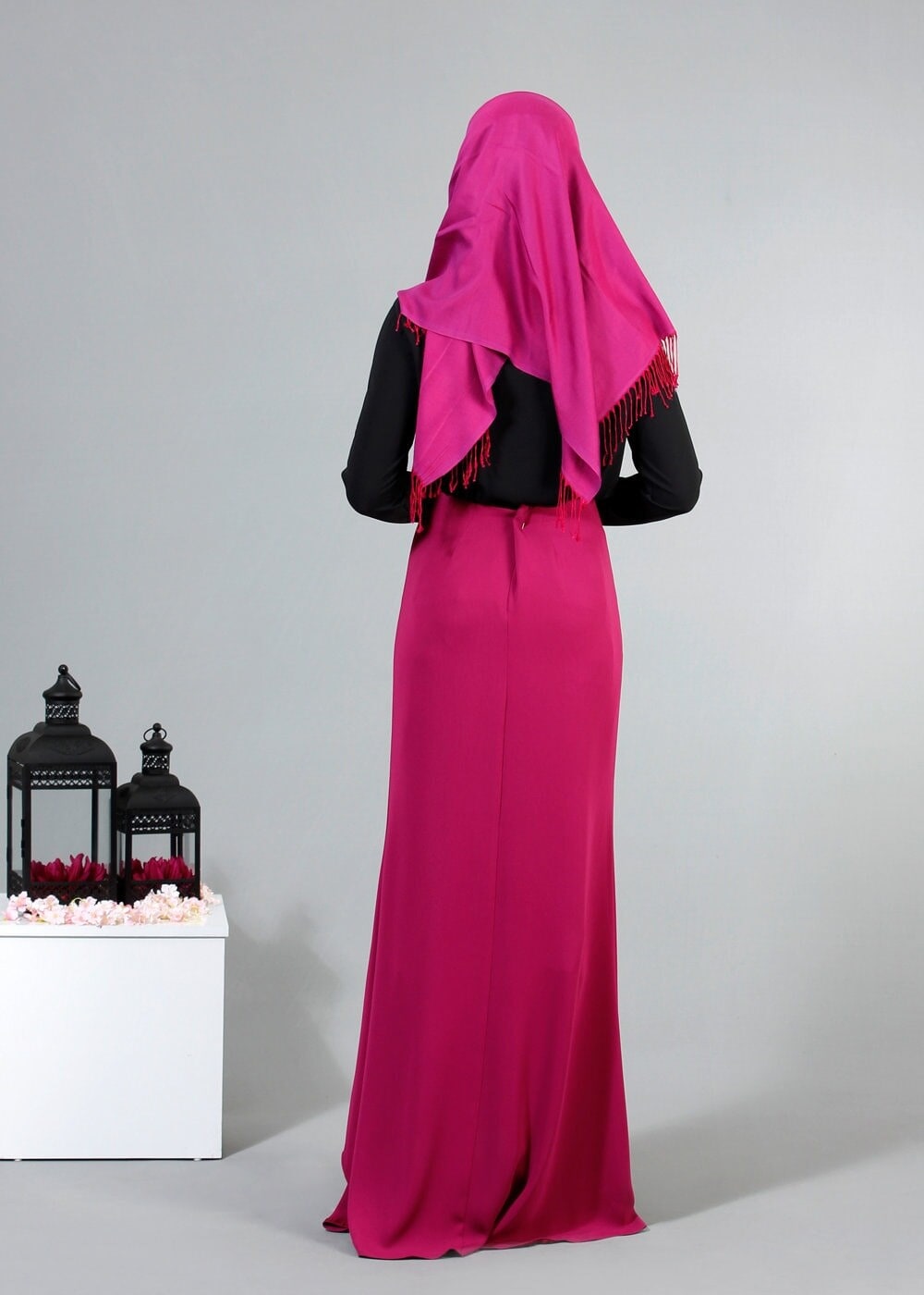 Tesettür giyim SİYAH T 6545 ModaBu Zincir Aksesuarlı Bluz