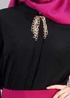 Tesettür giyim SİYAH T 6545 ModaBu Zincir Aksesuarlı Bluz