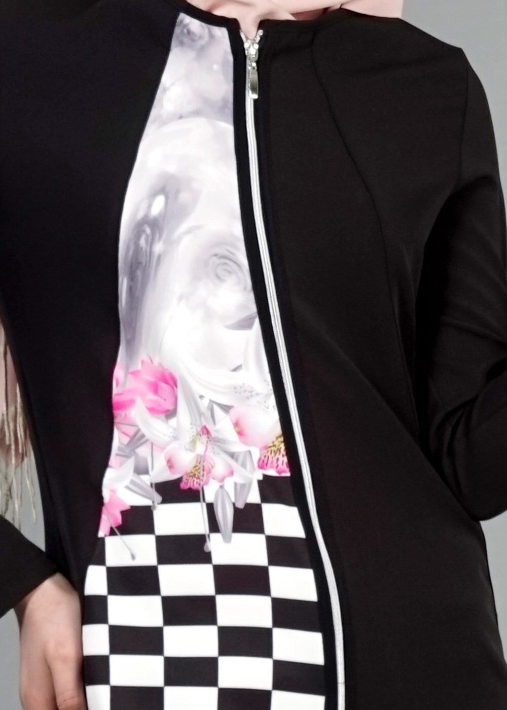 Tesettür giyim SİYAH T 8348 ModaBu Fermuarlı Dijital Baskılı Tunik