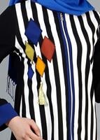 Tesettür giyim LACİVERT T 8342-1 ModaBu Aplik Nakışlı Fermuarlı Tunik