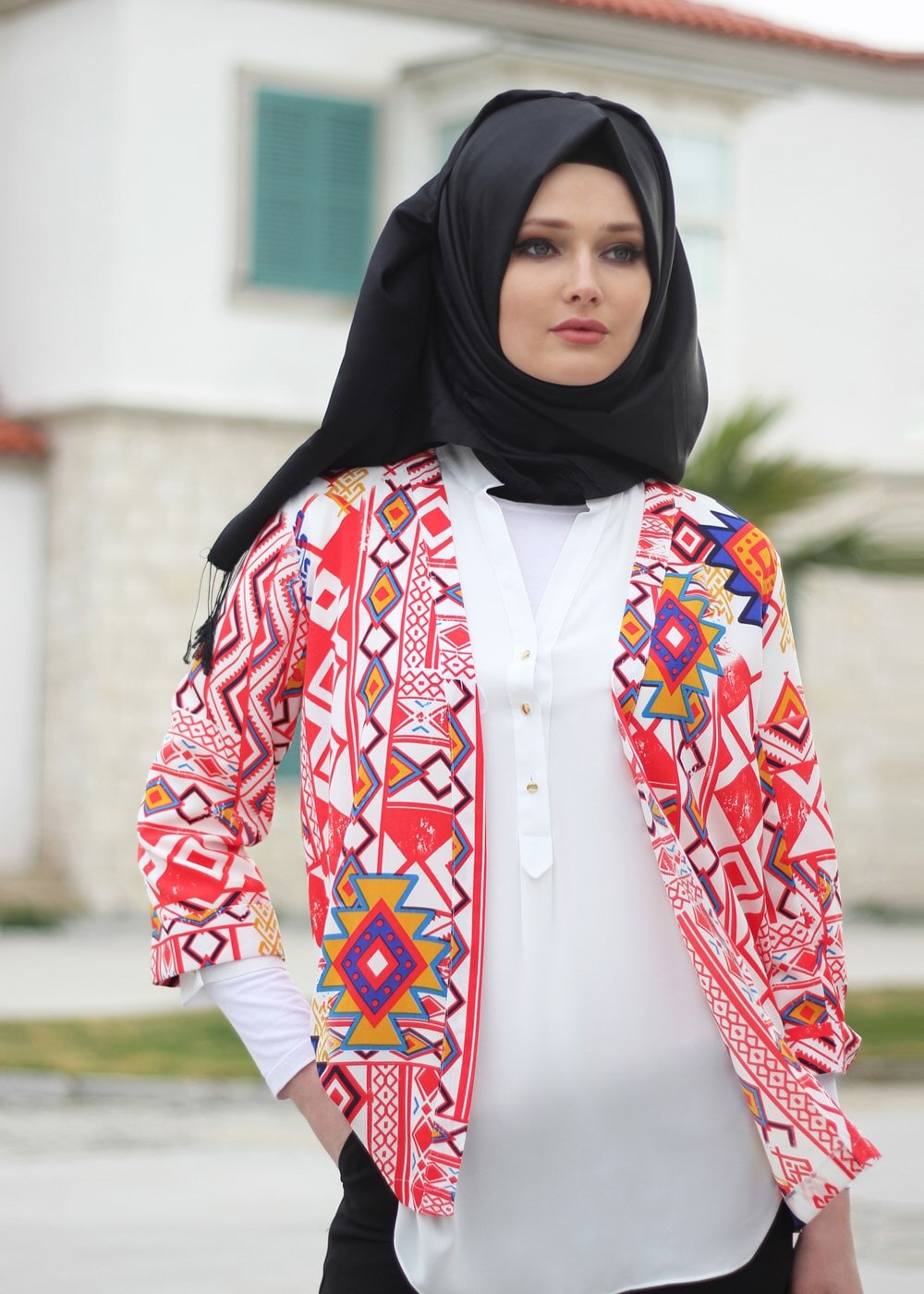 Tesettür giyim EKRU Hakim Yaka Önü Patlı Bluz 428 