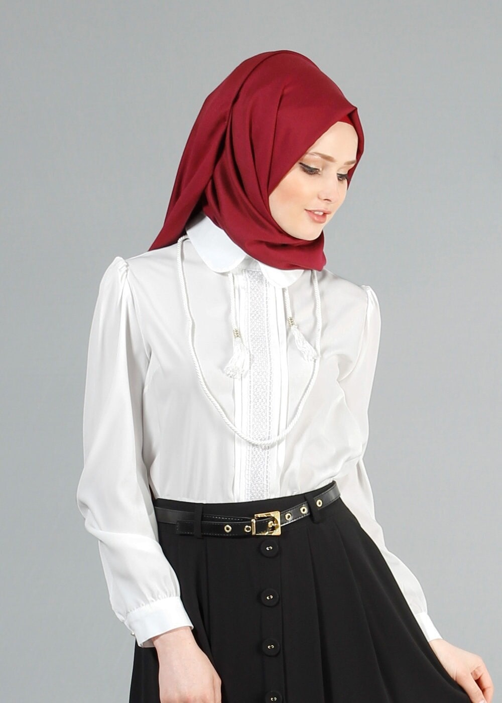 Tesettür giyim EKRU Dantelli Bağcıklı Bluz 926 