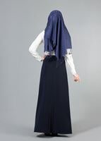 Tesettür giyim EKRU HAKİM YAKA AKSESUARLI BLUZ 8017