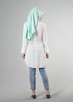 Tesettür giyim YEŞİL T 8132 Mısra Garnili Kolyeli Tunik